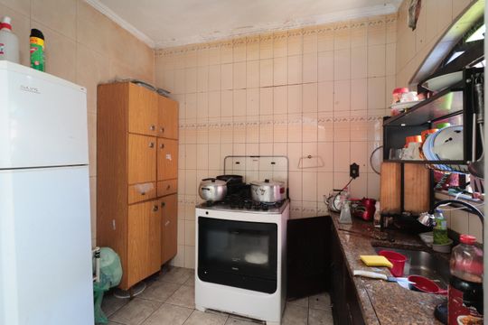 Cozinha de casa à venda com 4 quartos, 125m² em Vila Regina, São Paulo