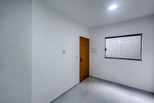 Sala de apartamento para alugar com 2 quartos, 48m² em Cidade Mãe do Céu, São Paulo