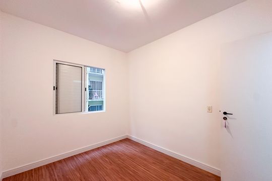 Quarto 2 de apartamento para alugar com 3 quartos, 65m² em Baeta Neves, São Bernardo do Campo