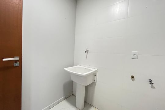 Área de Serviço de casa para alugar com 3 quartos, 150m² em Rio Tavares, Florianópolis
