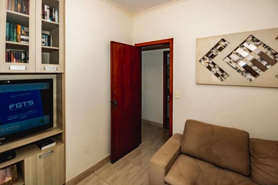 Sala de TV de apartamento à venda com 3 quartos, 130m² em Santa Amelia, Belo Horizonte