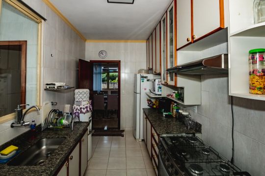 Cozinha de apartamento à venda com 3 quartos, 130m² em Santa Amelia, Belo Horizonte