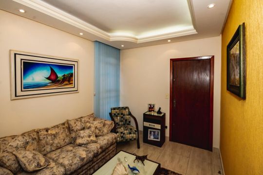 Apartamento à venda com 3 quartos, 130m² em Santa Amelia, Belo Horizonte