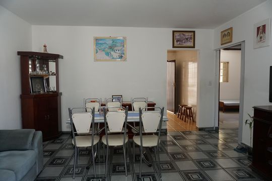Casa para alugar com 2 quartos, 200m² em Jardim Irapiranga, Embu das Artes