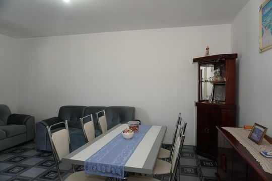 Sala de casa para alugar com 2 quartos, 200m² em Jardim Irapiranga, Embu das Artes