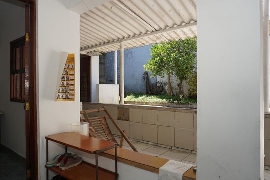 Área externa de casa para alugar com 2 quartos, 200m² em Jardim Irapiranga, Embu das Artes