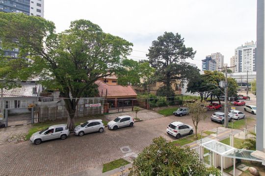 Vista de apartamento para alugar com 1 quarto, 146m² em Jardim Botânico, Porto Alegre