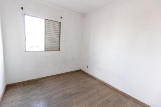 Quarto 3 de apartamento à venda com 2 quartos, 57m² em Jardim Bom Clima, Guarulhos