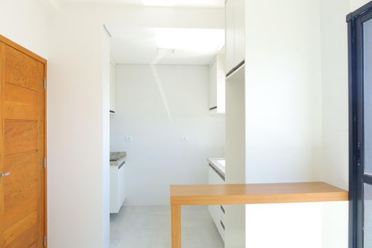 Cozinha de apartamento para alugar com 1 quarto, 61m² em Cidade Líder, São Paulo