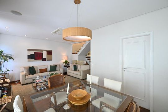 Sala de casa de condomínio à venda com 4 quartos, 314m² em Fazenda Morumbi, São Paulo