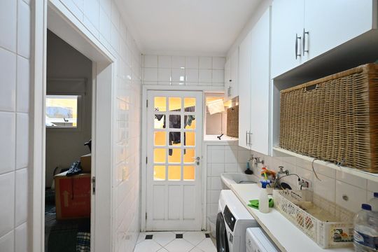 Área de Serviço  de casa de condomínio à venda com 4 quartos, 314m² em Fazenda Morumbi, São Paulo