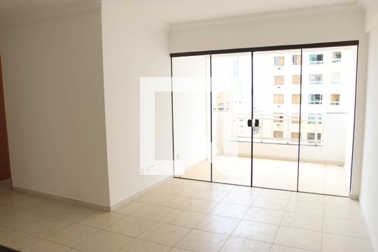 Apartamento à venda com 2 quartos, 69m² em Alto da Glória, Goiânia
