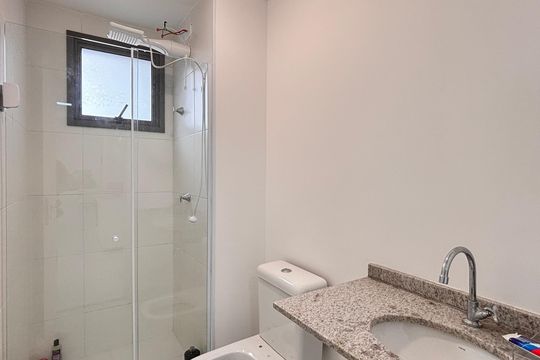 Banheiro de apartamento para alugar com 2 quartos, 40m² em Vila Nova Conceição, São Paulo