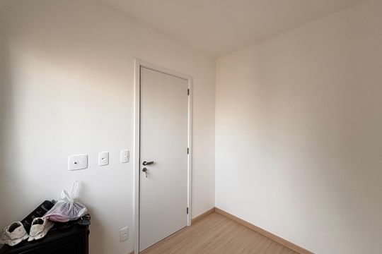 Quarto 1 de apartamento para alugar com 2 quartos, 40m² em Vila Nova Conceição, São Paulo