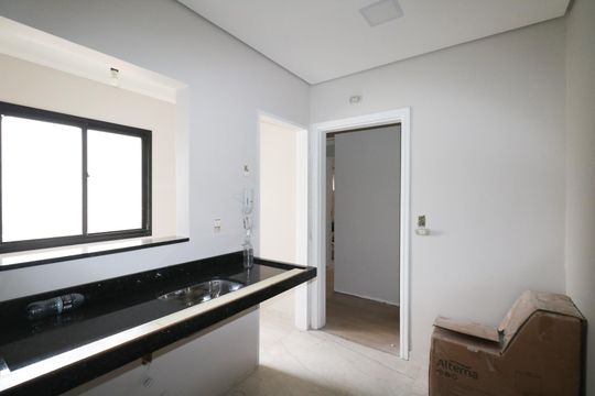 Cozinha de apartamento à venda com 2 quartos, 70m² em Barcelona, São Caetano do Sul