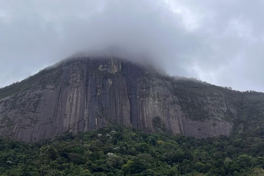 Vista  de apartamento à venda com 3 quartos, 240m² em Gávea, Rio de Janeiro