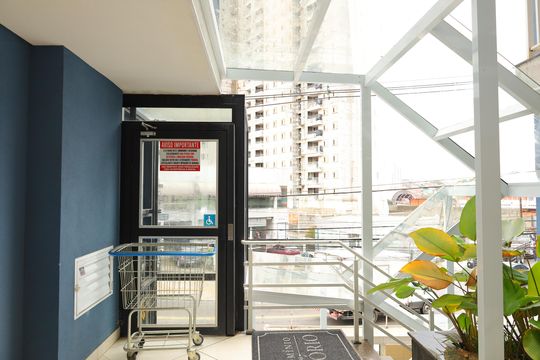 Área comum - Saguão do andar de apartamento à venda com 2 quartos, 46m² em Vila Carmosina, São Paulo