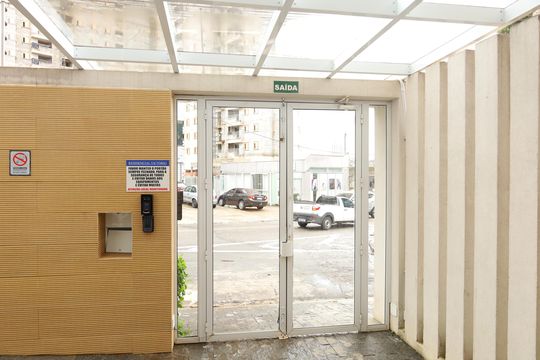 Área comum - Hall de entrada de apartamento à venda com 2 quartos, 46m² em Vila Carmosina, São Paulo