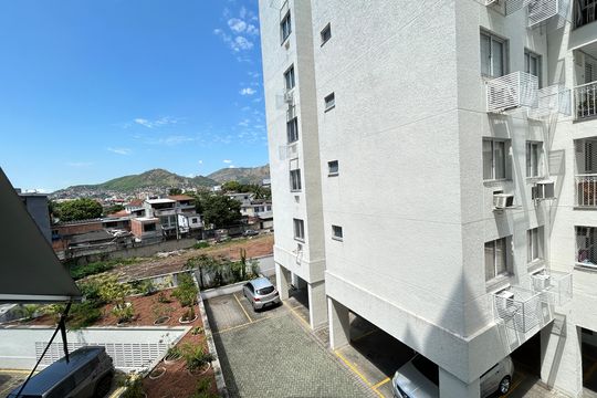 Vista da Varanda da Sala de apartamento à venda com 2 quartos, 70m² em Osvaldo Cruz, Rio de Janeiro