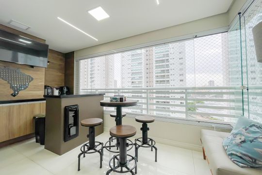 Sacada de apartamento à venda com 2 quartos, 83m² em Centro, Osasco