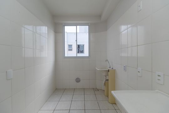 Cozinha e Área de Serviço de apartamento para alugar com 2 quartos, 44m² em São Pedro, Ribeirão das Neves
