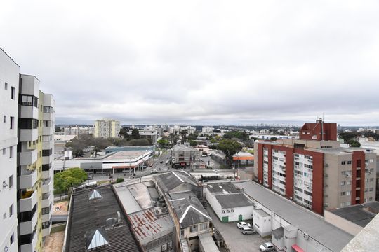 Sacada de apartamento para alugar com 1 quarto, 28m² em Portão, Curitiba