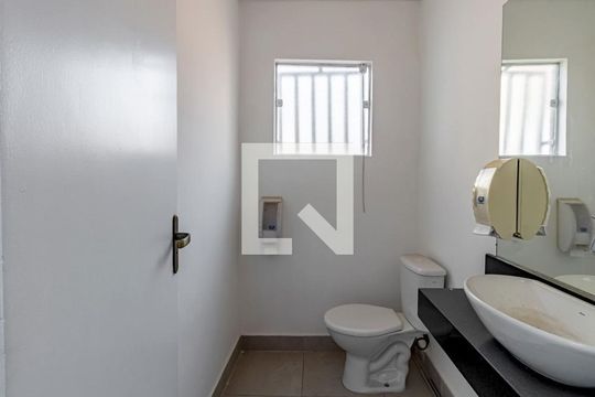 Casa à venda com 5 quartos, 325m² em Pinheiros, São Paulo