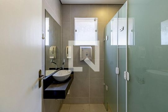 Casa à venda com 5 quartos, 325m² em Pinheiros, São Paulo