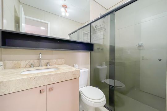 Banheiro de apartamento para alugar com 1 quarto, 46m² em Centro, Osasco
