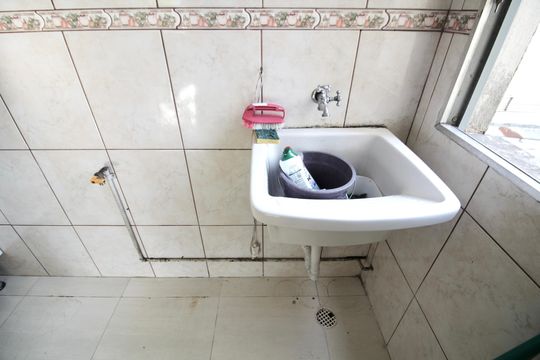 Área de serviço  de apartamento para alugar com 2 quartos, 49m² em Conjunto Habitacional Padre Manoel de Paiva, São Paulo