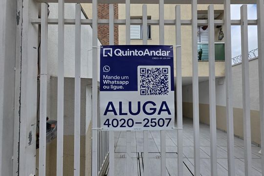 Fachada de apartamento para alugar com 2 quartos, 48m² em Vila Pires, Santo André
