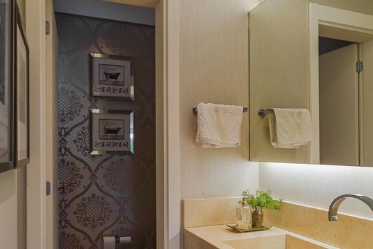 Lavabo de casa de condomínio para alugar com 4 quartos, 311m² em Lomba do Pinheiro, Porto Alegre