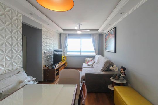 Apartamento à venda com 3 quartos, 95m² em Vila Ivone, São Paulo