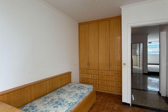Quarto 1 de apartamento para alugar com 2 quartos, 88m² em José Menino, Santos