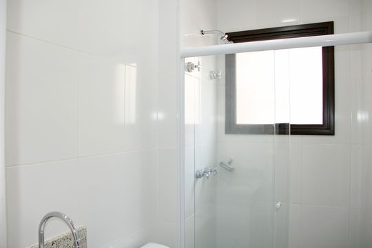 Suíte Banheiro de apartamento à venda com 3 quartos, 66m² em Jardim Primavera, Vinhedo