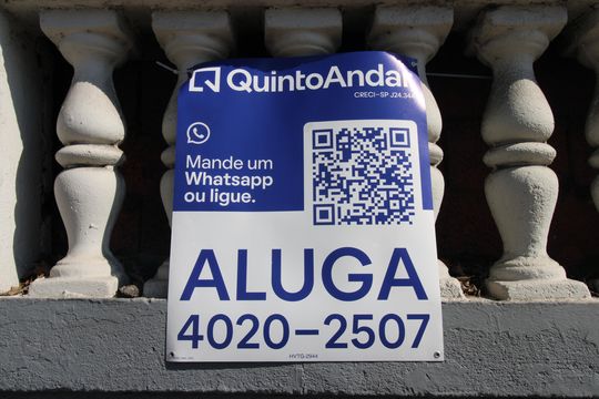 Placa de apartamento para alugar com 2 quartos, 47m² em Conjunto Residencial José Bonifácio, São Paulo
