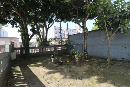 Área comum de apartamento para alugar com 2 quartos, 47m² em Conjunto Residencial José Bonifácio, São Paulo