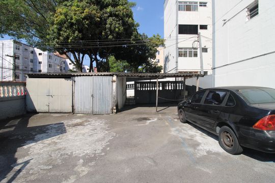 Estacionamento de apartamento para alugar com 2 quartos, 47m² em Conjunto Residencial José Bonifácio, São Paulo