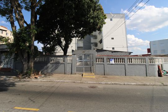 Fachada de apartamento para alugar com 2 quartos, 47m² em Conjunto Residencial José Bonifácio, São Paulo
