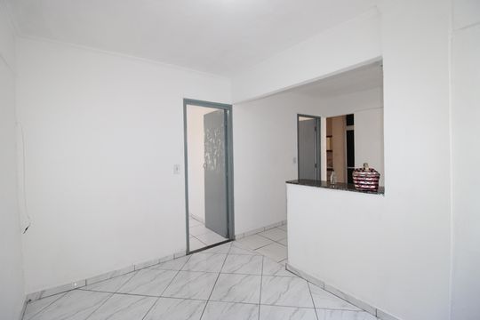 Apartamento para alugar com 2 quartos, 47m² em Conjunto Residencial José Bonifácio, São Paulo