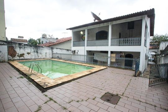 Piscina de casa para alugar com 6 quartos, 435m² em Pechincha, Rio de Janeiro
