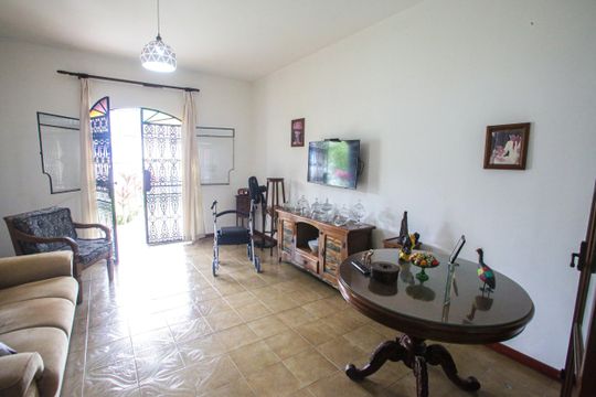 Casa para alugar com 6 quartos, 435m² em Pechincha, Rio de Janeiro