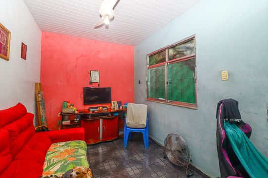 Casa para alugar com 1 quarto, 60m² em Realengo, Rio de Janeiro