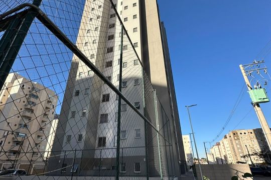 Fachada de apartamento para alugar com 2 quartos, 47m² em Jardim Inconfidencia, Uberlândia