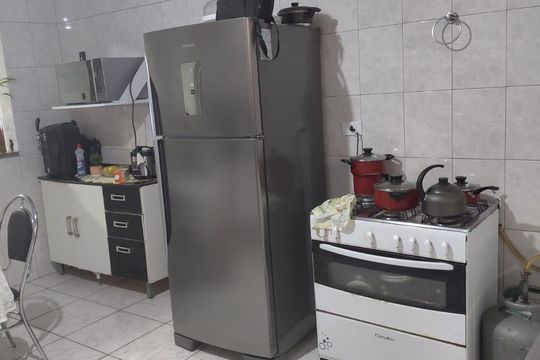 Cozinha de casa à venda com 4 quartos, 216m² em Vila Antonieta, São Paulo