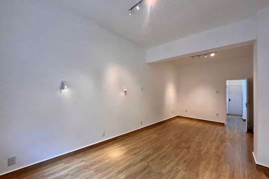Studio de kitnet/studio para alugar com 1 quarto, 40m² em Copacabana, Rio de Janeiro