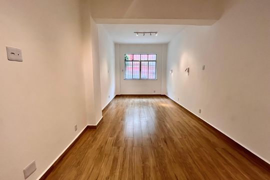 Kitnet/Studio à venda com 1 quarto, 40m² em Copacabana, Rio de Janeiro