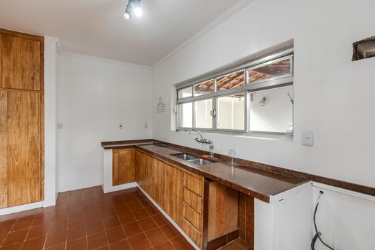 Cozinha de casa para alugar com 4 quartos, 365m² em Chácara Santo Antônio (zona Sul), São Paulo