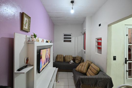 Casa à venda com 2 quartos, 60m² em Paraisópolis, São Paulo