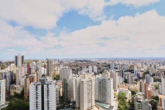 Vista da Suíte de apartamento à venda com 3 quartos, 110m² em Sion, Belo Horizonte